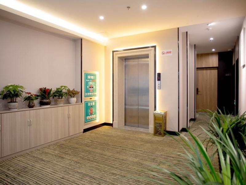 Hotel Greentree Express Pudong Lingang New Yunhan Road