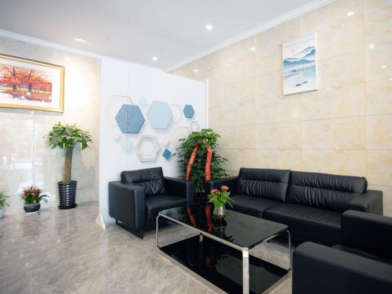 Greentree Express Pudong Lingang New Yunhan Road Shanghai